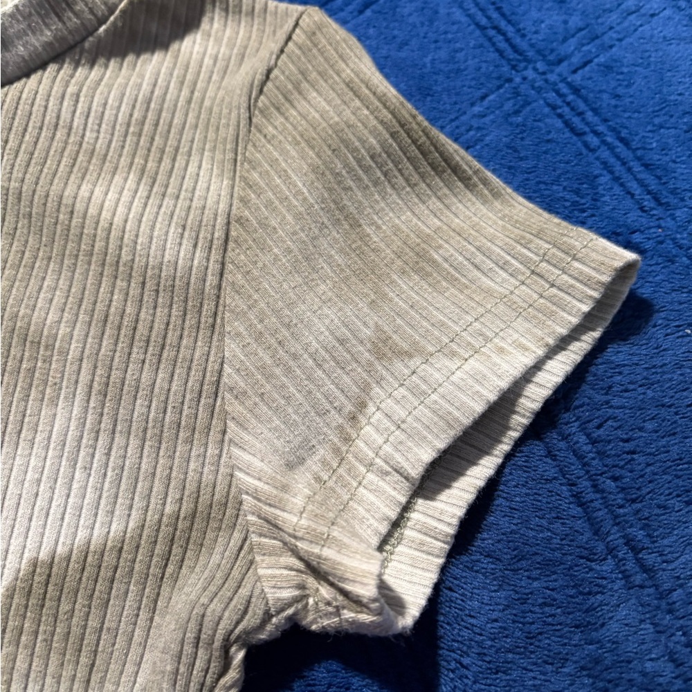 SHEIN  Ribbed Crop Top - Picture 4 of 6